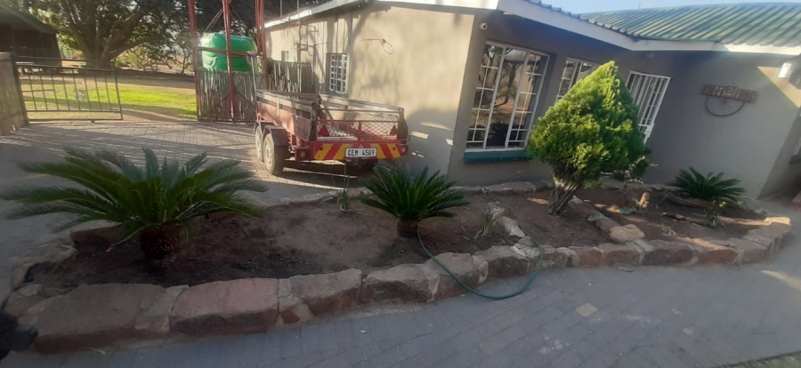 Commercial Property for Sale in Grootvaly AH Gauteng