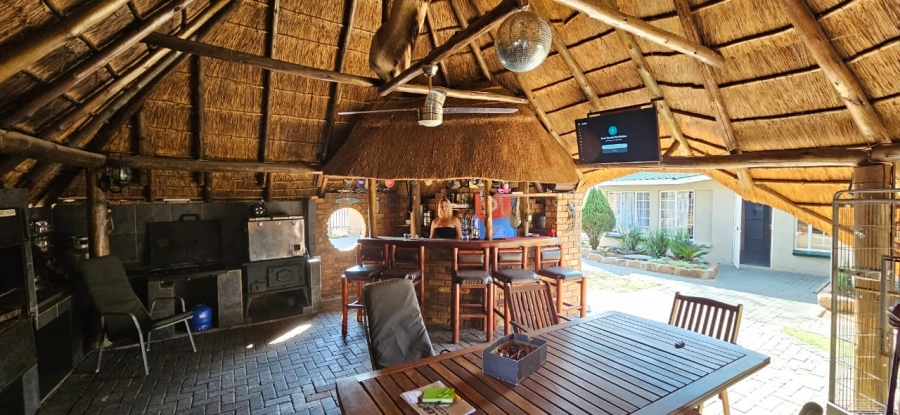 Commercial Property for Sale in Grootvaly AH Gauteng