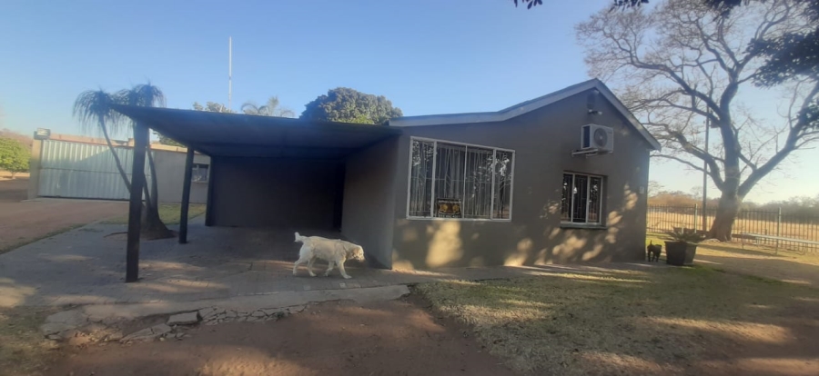 Commercial Property for Sale in Grootvaly AH Gauteng