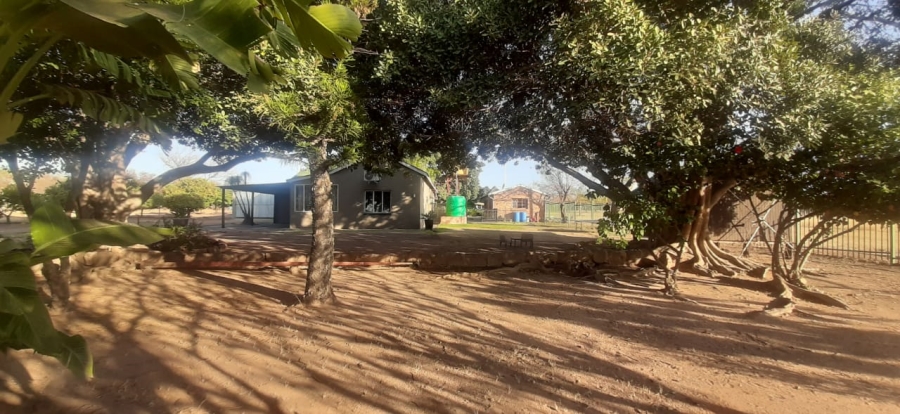 Commercial Property for Sale in Grootvaly AH Gauteng