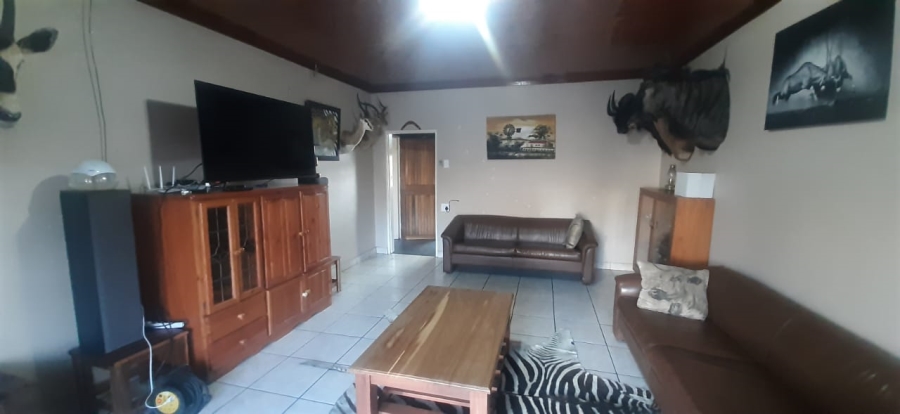 Commercial Property for Sale in Grootvaly AH Gauteng