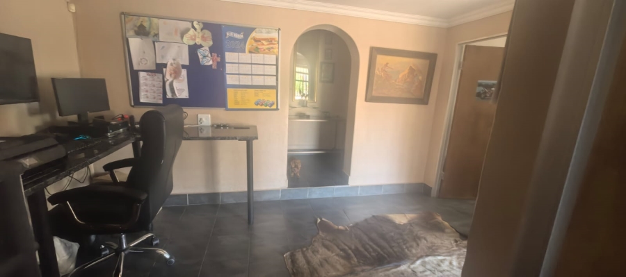 Commercial Property for Sale in Grootvaly AH Gauteng