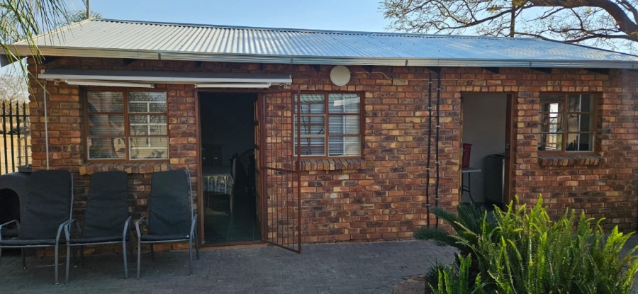 Commercial Property for Sale in Grootvaly AH Gauteng