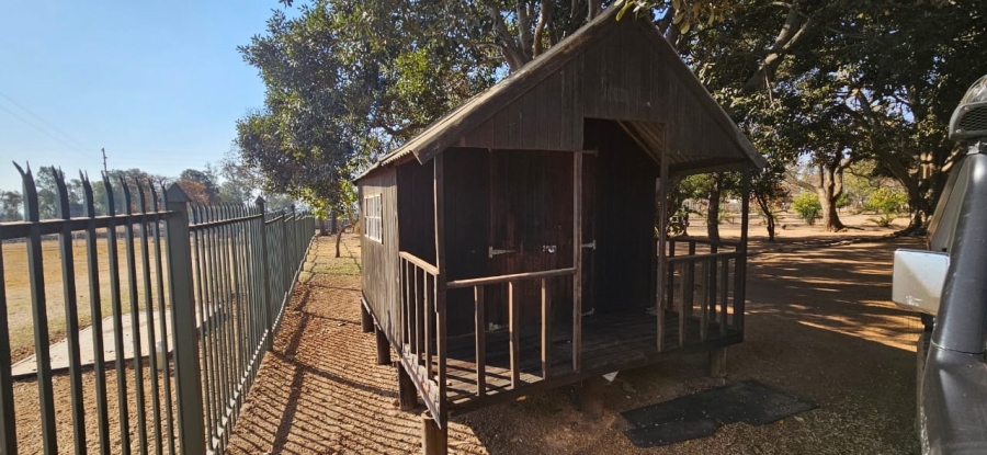 Commercial Property for Sale in Grootvaly AH Gauteng