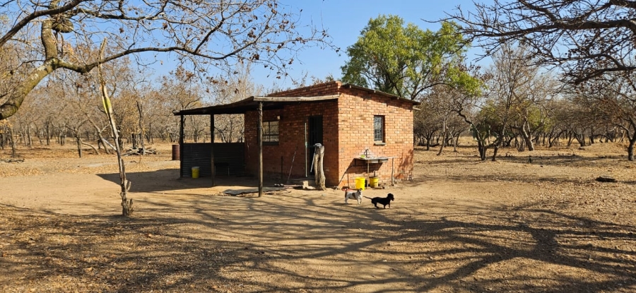 Commercial Property for Sale in Grootvaly AH Gauteng