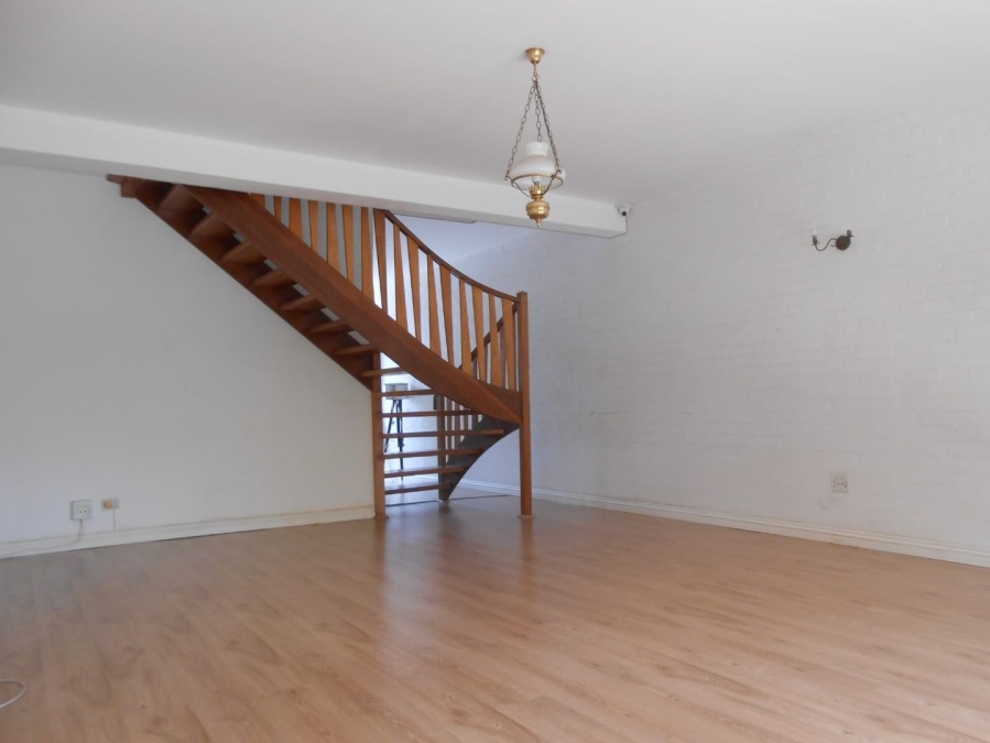 To Let 2 Bedroom Property for Rent in Craighall Park Gauteng