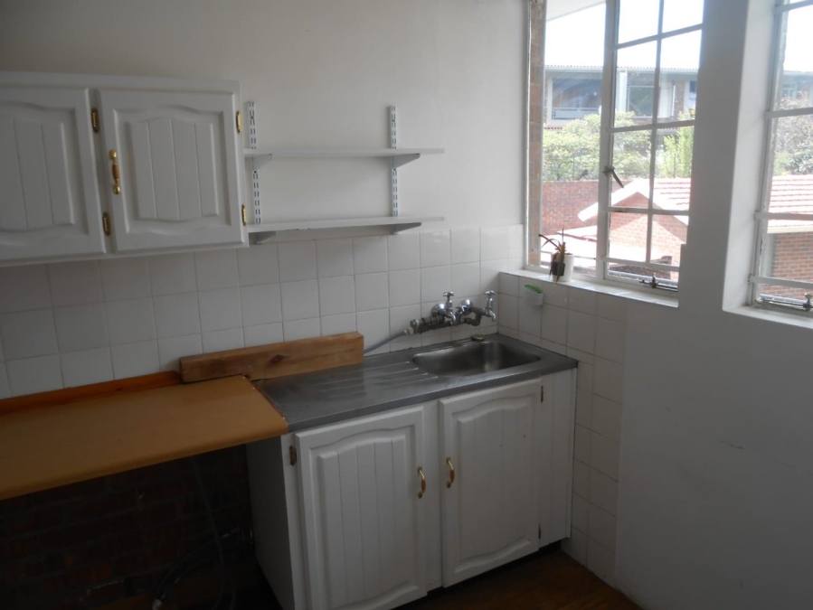 To Let 2 Bedroom Property for Rent in Craighall Park Gauteng
