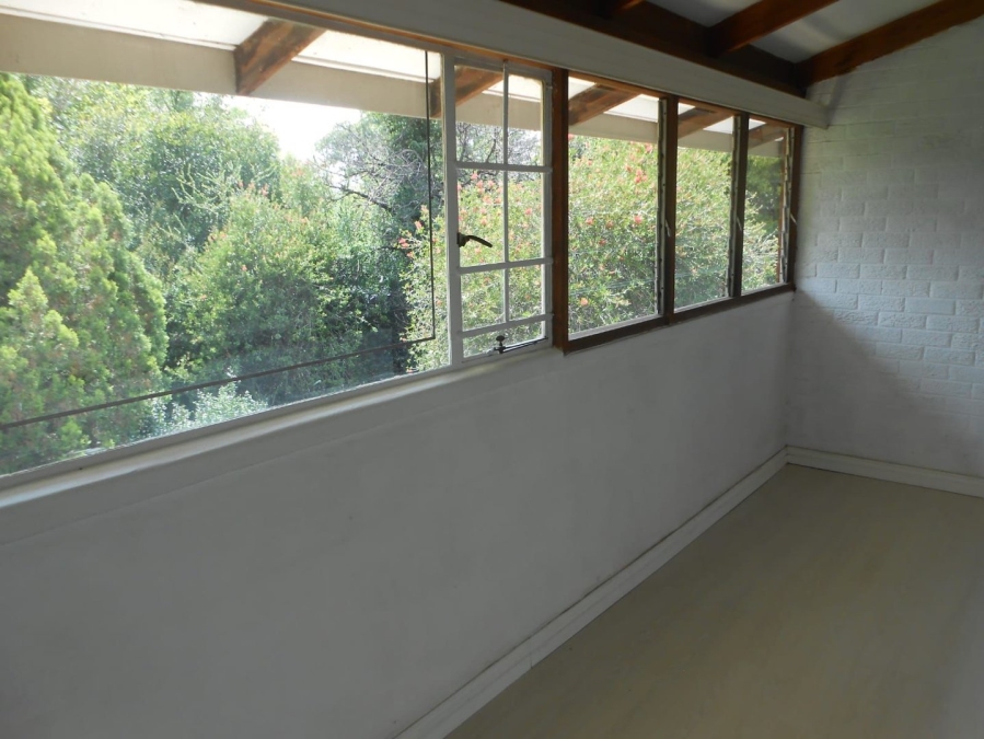 To Let 2 Bedroom Property for Rent in Craighall Park Gauteng