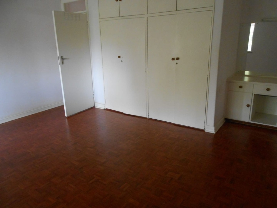 To Let 2 Bedroom Property for Rent in Craighall Park Gauteng
