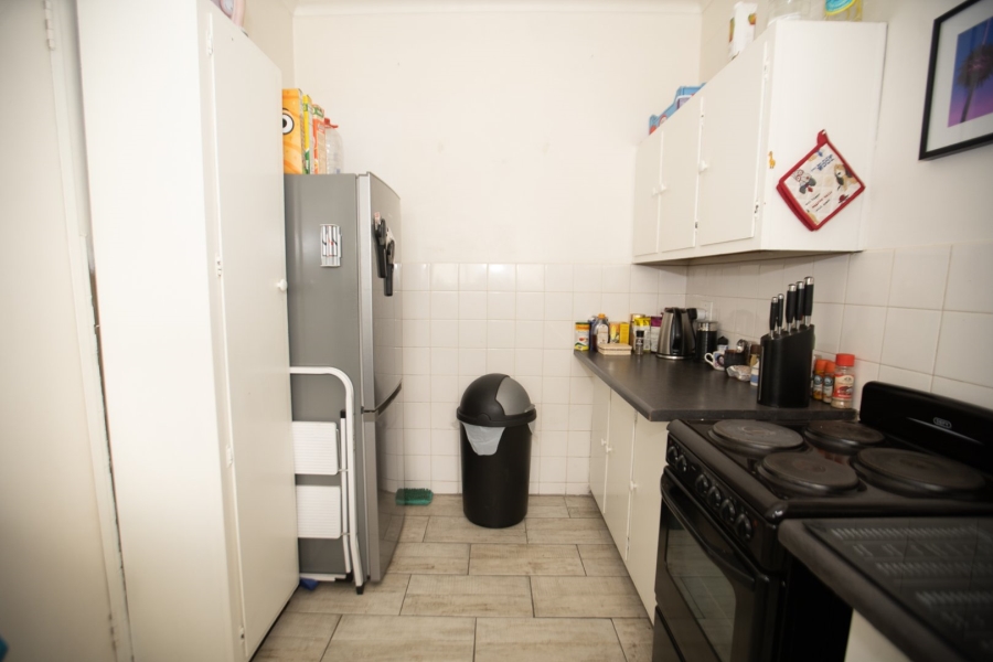 To Let 1 Bedroom Property for Rent in Craighall Park Gauteng