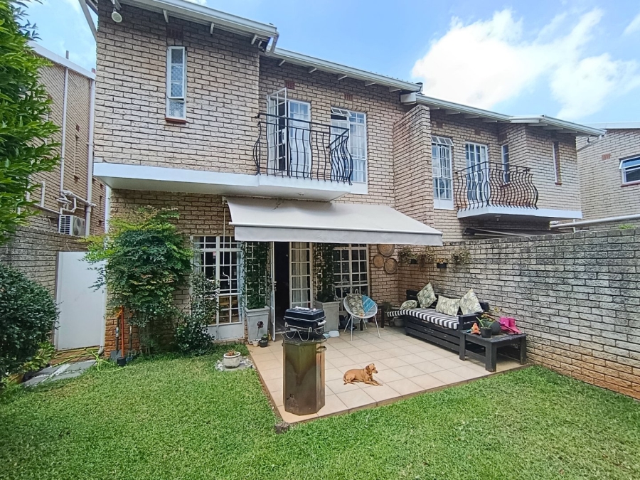 To Let 3 Bedroom Property for Rent in Hyde Park Gauteng