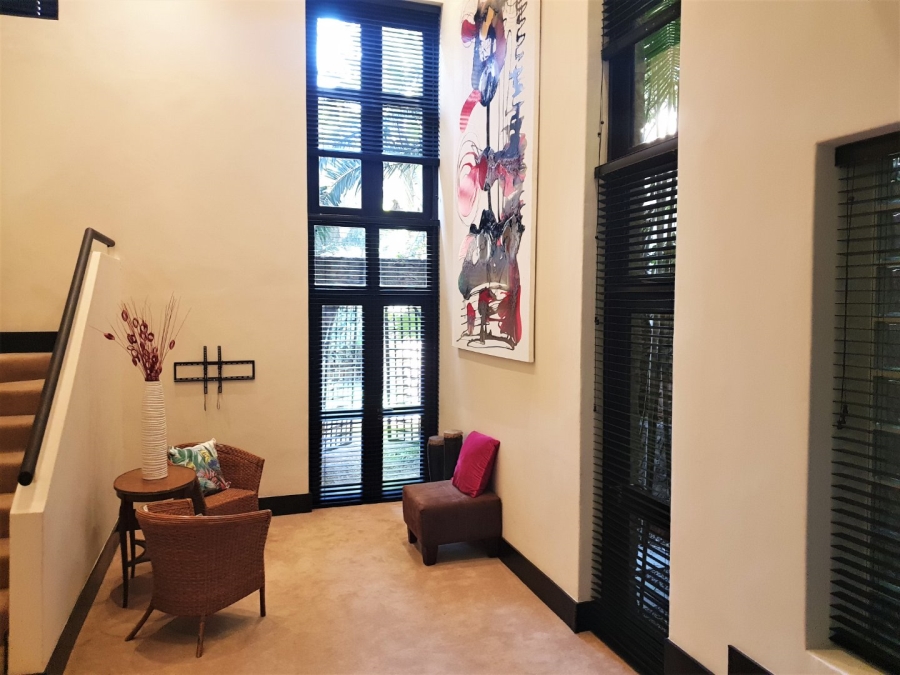 To Let 5 Bedroom Property for Rent in Houghton Estate Gauteng