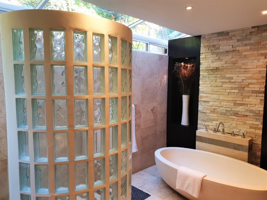 To Let 5 Bedroom Property for Rent in Houghton Estate Gauteng