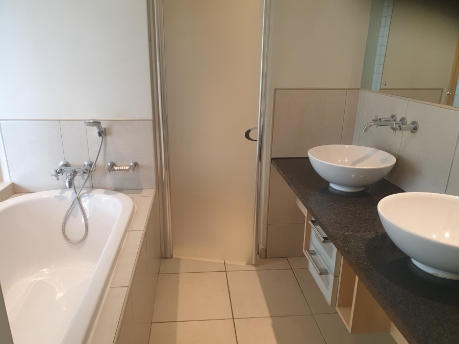 To Let 2 Bedroom Property for Rent in Morningside Gauteng
