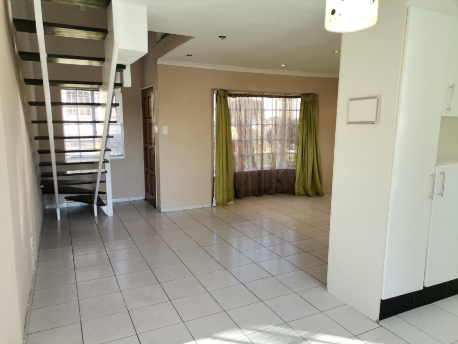 To Let 1 Bedroom Property for Rent in Ormonde Gauteng