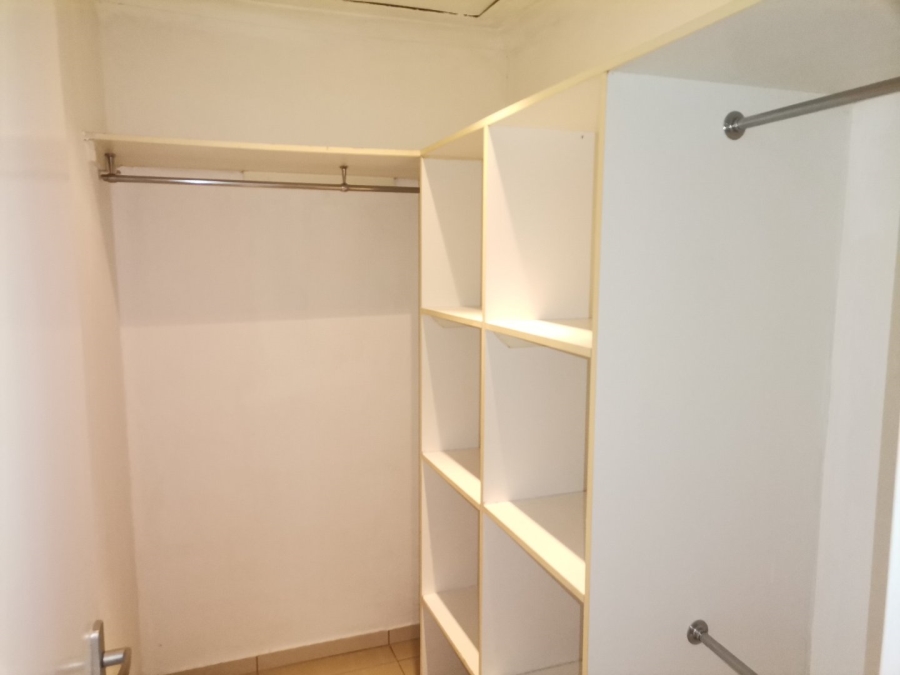 To Let 1 Bedroom Property for Rent in Ormonde Gauteng