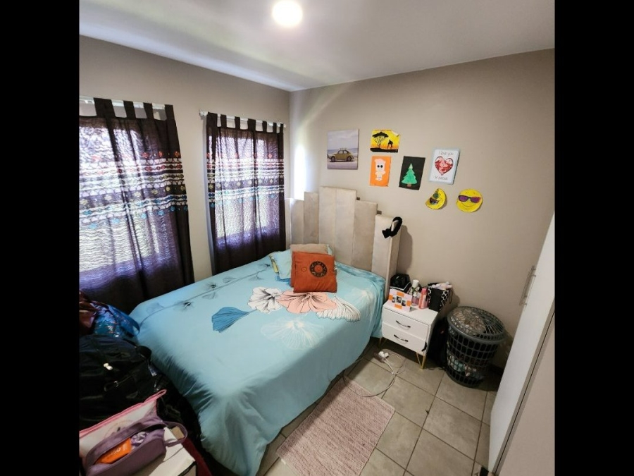 2 Bedroom Property for Sale in Kosmosdal Gauteng