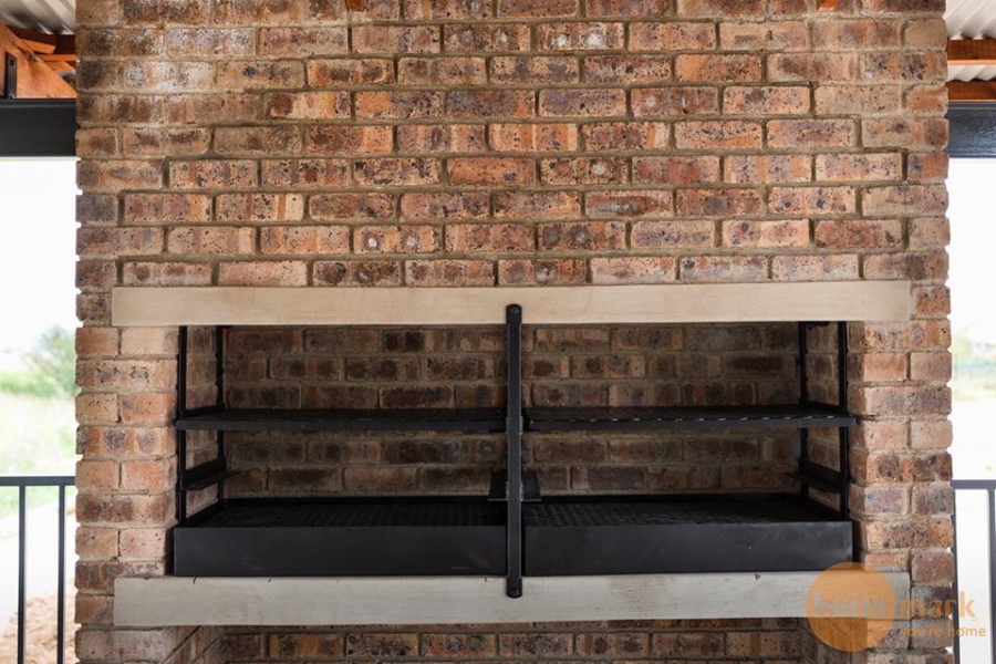 2 Bedroom Property for Sale in Kosmosdal Gauteng