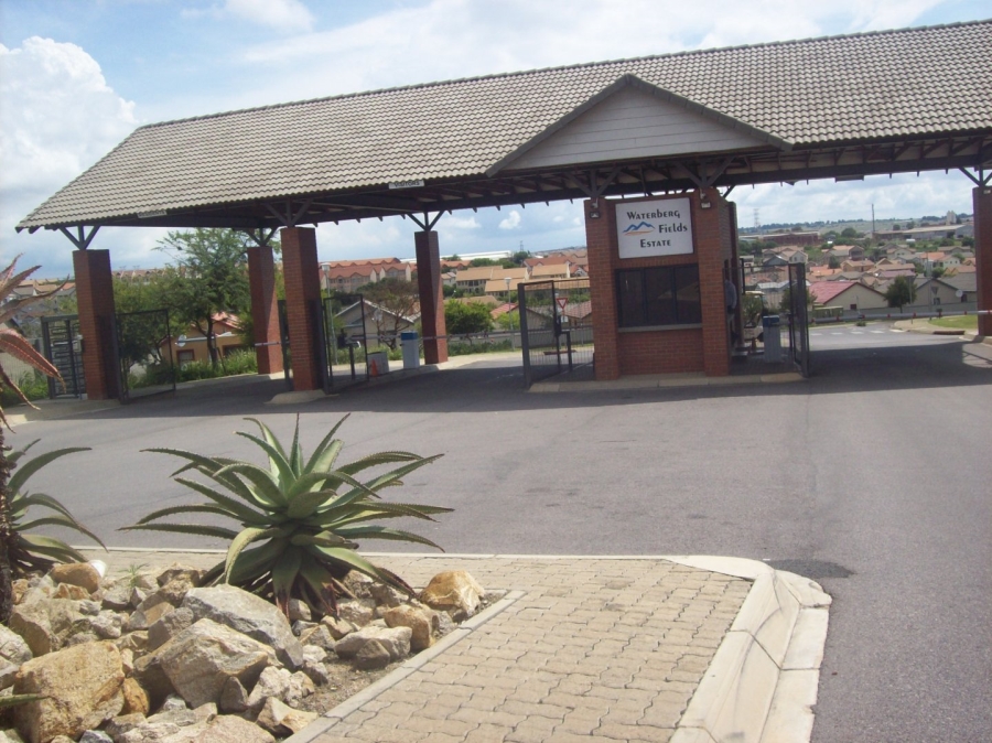 2 Bedroom Property for Sale in Kosmosdal Gauteng