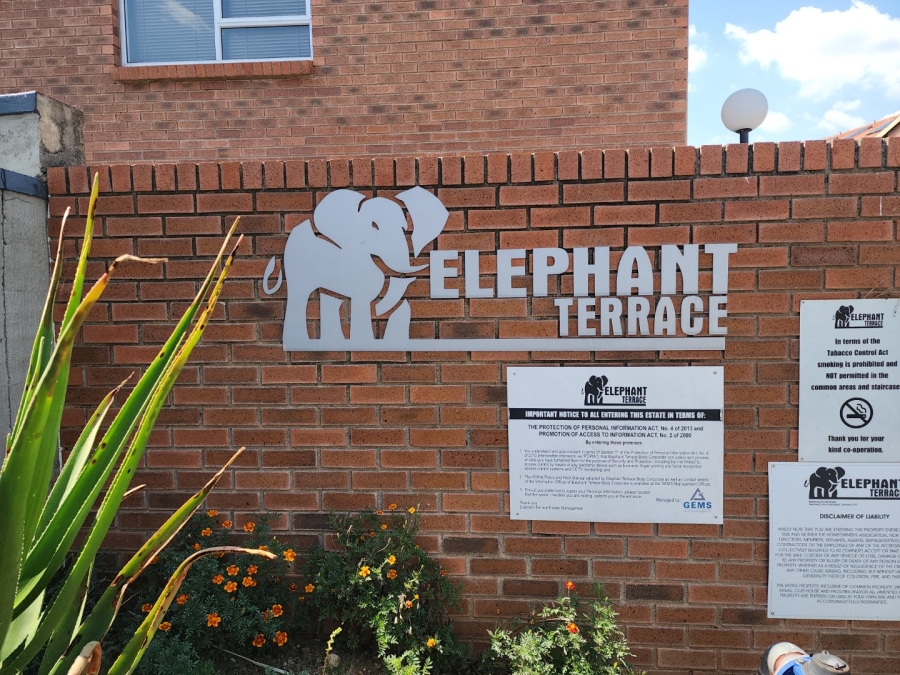 2 Bedroom Property for Sale in Kosmosdal Gauteng