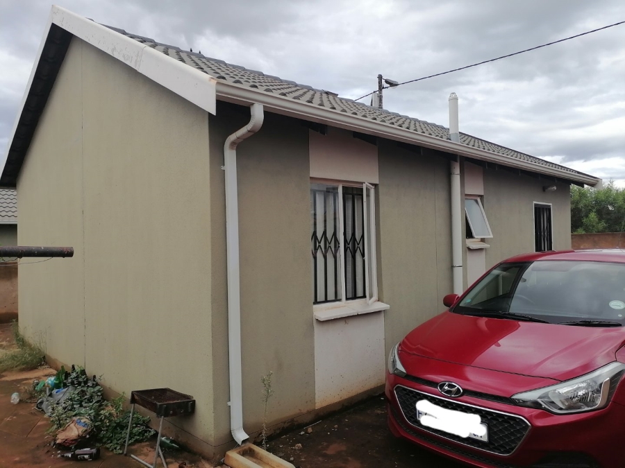 To Let 2 Bedroom Property for Rent in Rosslyn Gauteng