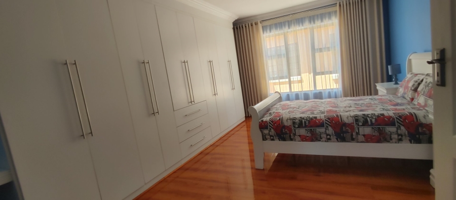 5 Bedroom Property for Sale in Theresa Park Gauteng