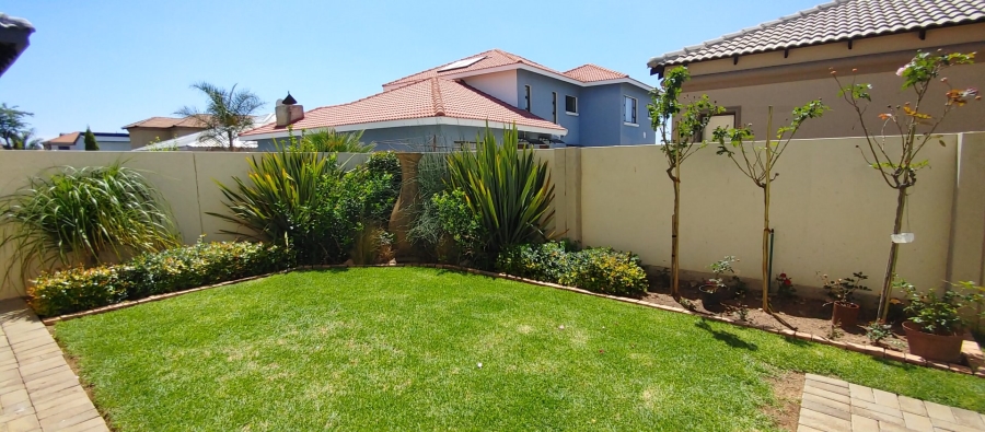 5 Bedroom Property for Sale in Theresa Park Gauteng
