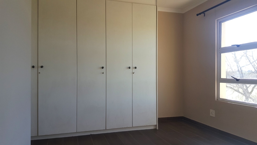 To Let 2 Bedroom Property for Rent in Illovo Gauteng