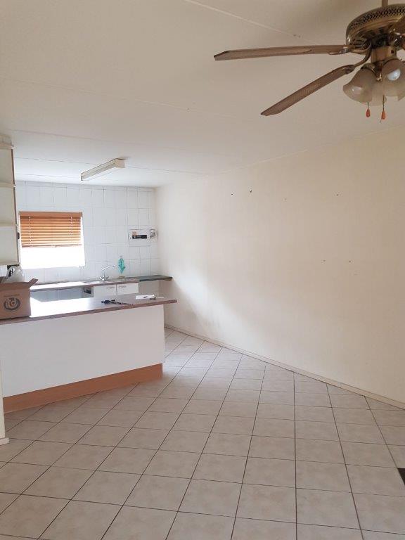 2 Bedroom Property for Sale in Vorna Valley Gauteng