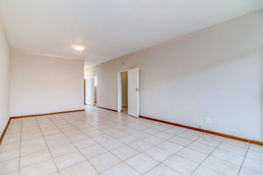 To Let 2 Bedroom Property for Rent in Illovo Gauteng