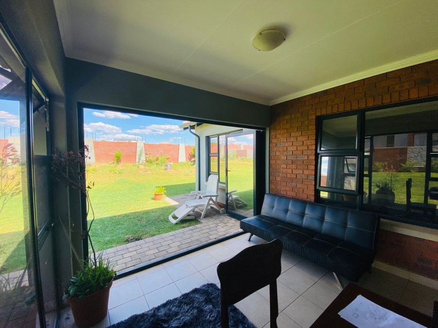 3 Bedroom Property for Sale in Amberfield Gauteng