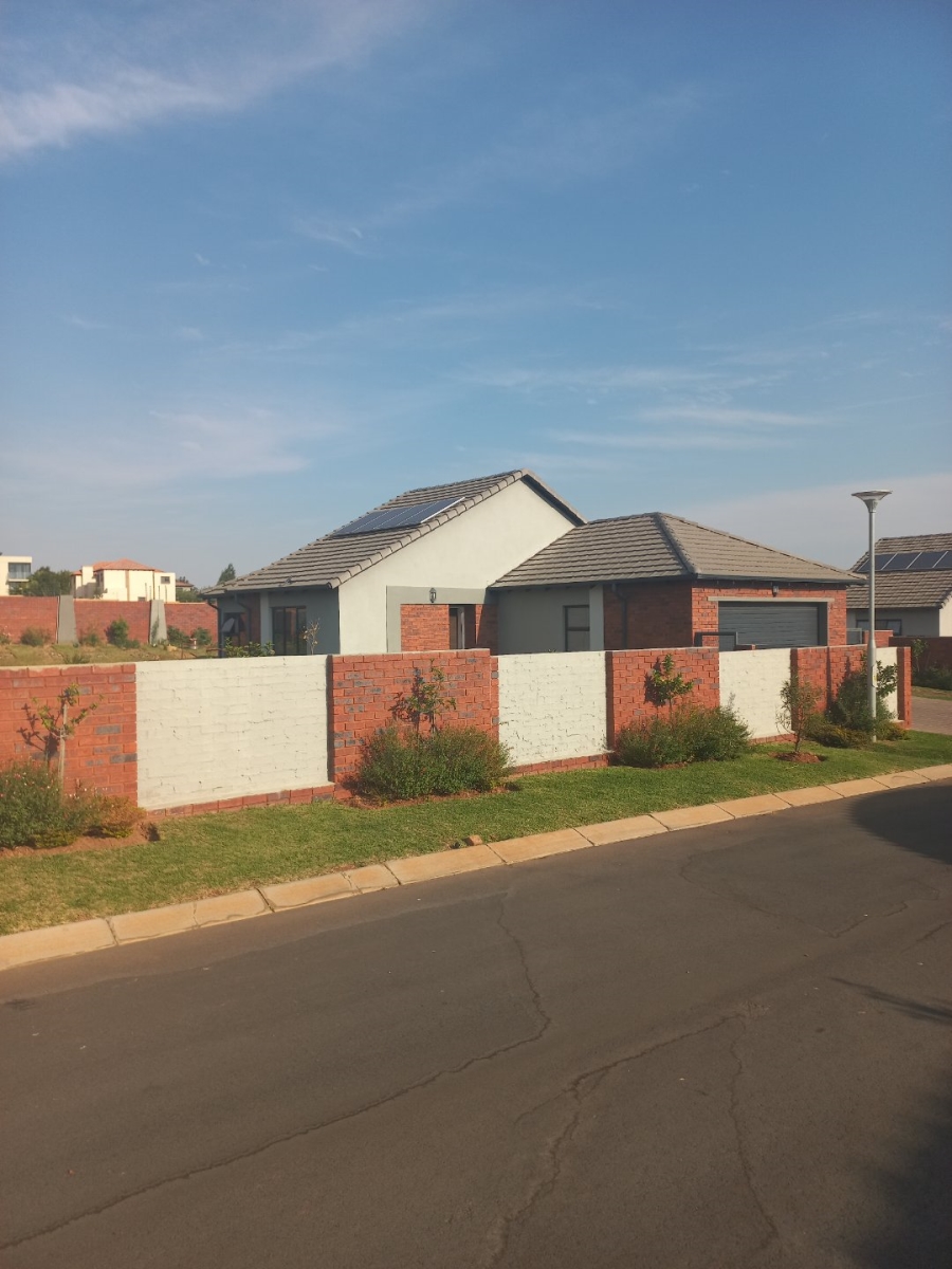 3 Bedroom Property for Sale in Amberfield Gauteng