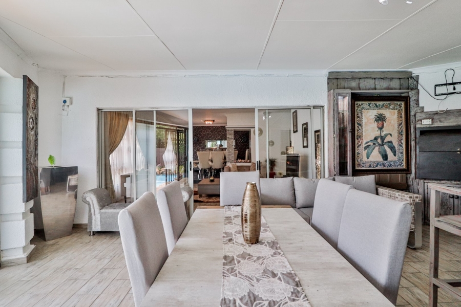 4 Bedroom Property for Sale in Birchleigh Gauteng