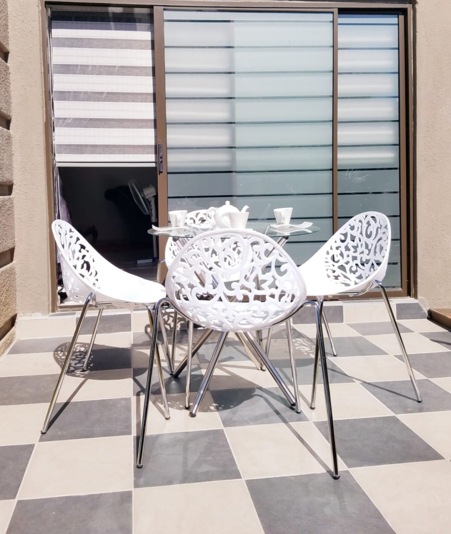 4 Bedroom Property for Sale in Birchleigh Gauteng