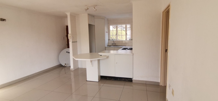 To Let 1 Bedroom Property for Rent in Ormonde Gauteng