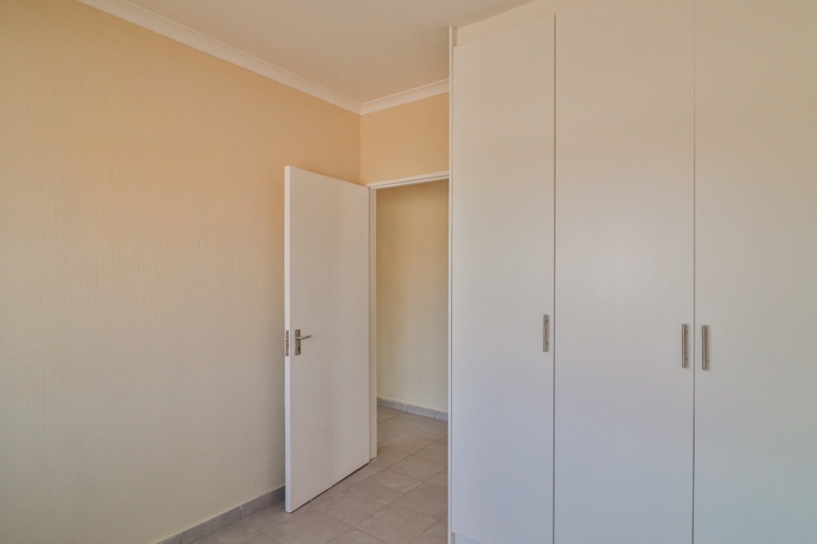 3 Bedroom Property for Sale in Azaadville Gardens Gauteng
