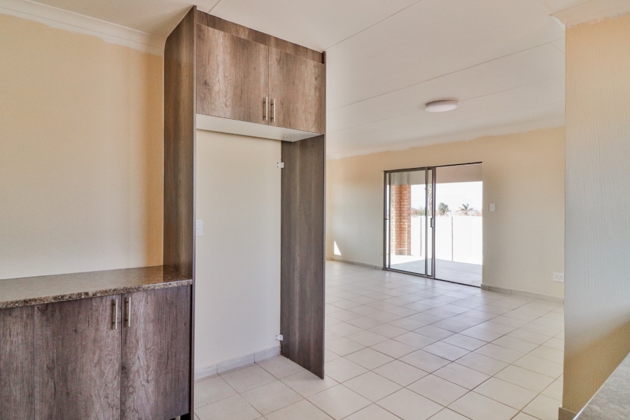 3 Bedroom Property for Sale in Azaadville Gardens Gauteng