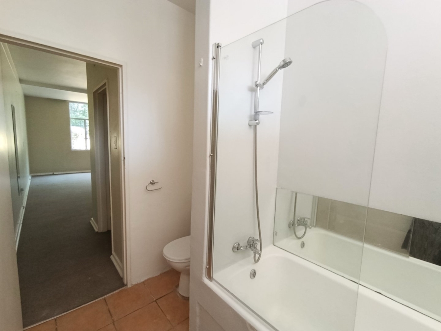 To Let 2 Bedroom Property for Rent in Atholl Gauteng