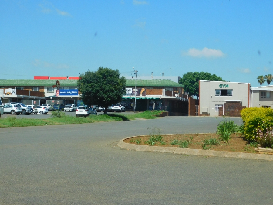 Commercial Property for Sale in Kilner Park Gauteng