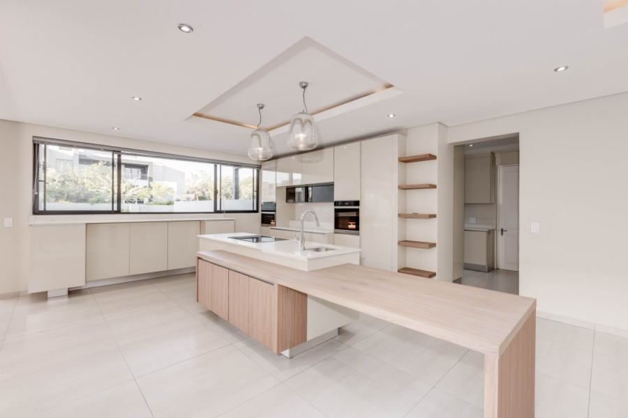 5 Bedroom Property for Sale in Steyn City Gauteng