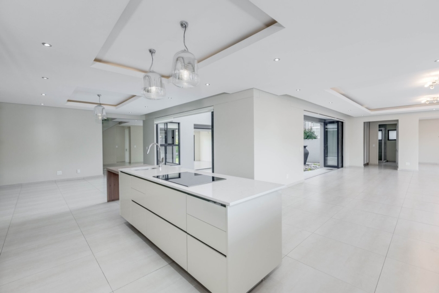 5 Bedroom Property for Sale in Steyn City Gauteng