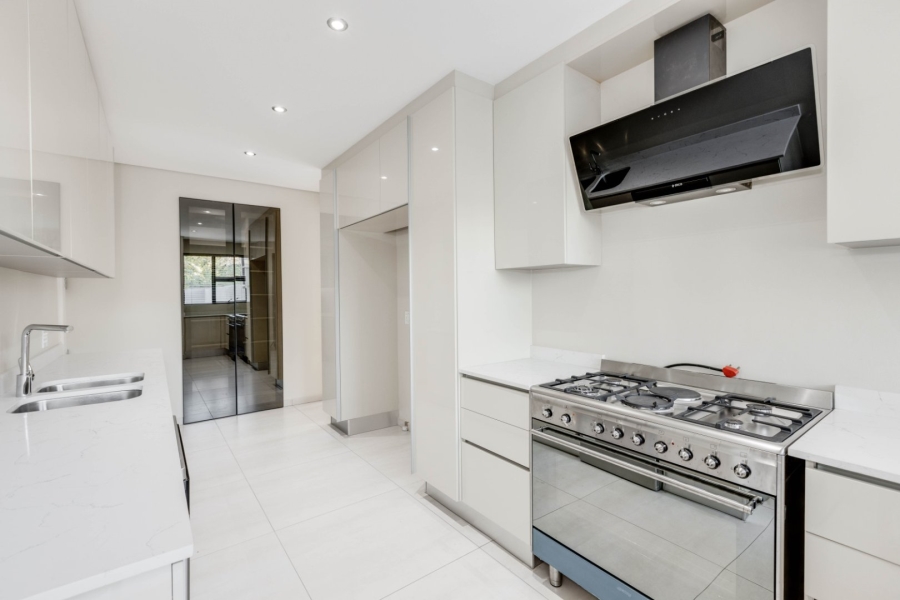 5 Bedroom Property for Sale in Steyn City Gauteng