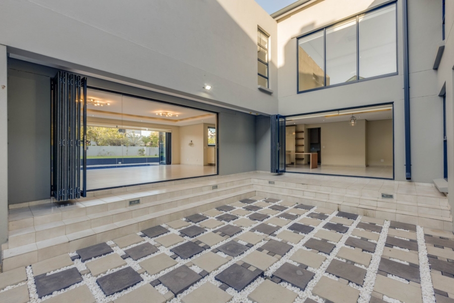 5 Bedroom Property for Sale in Steyn City Gauteng