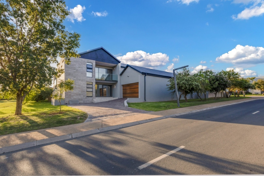 5 Bedroom Property for Sale in Steyn City Gauteng