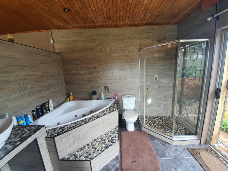 5 Bedroom Property for Sale in Rietspruit AH Gauteng