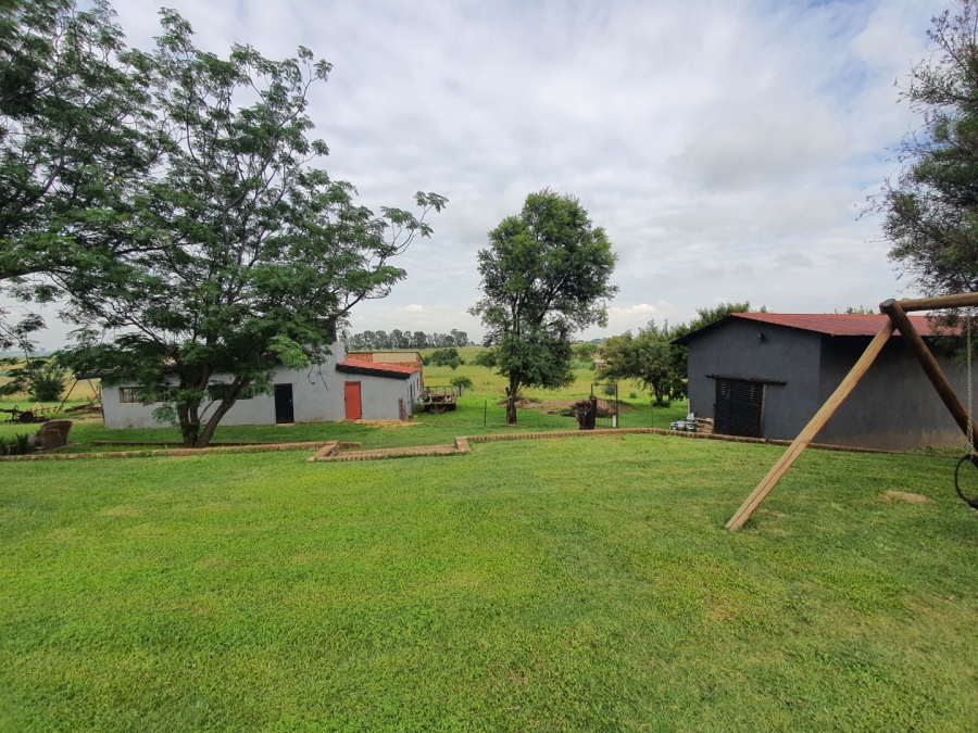 5 Bedroom Property for Sale in Rietspruit AH Gauteng