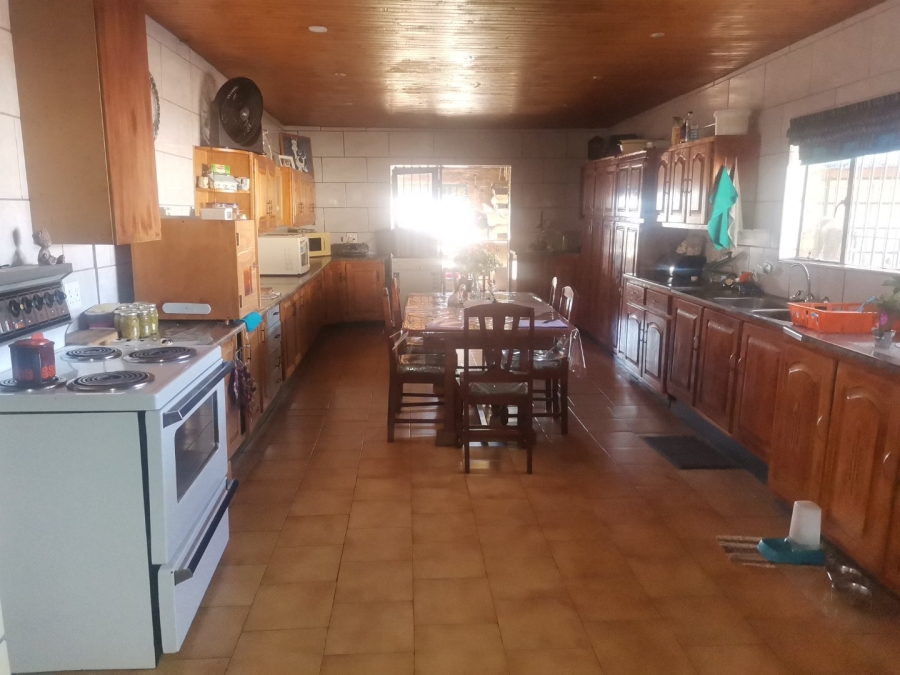 4 Bedroom Property for Sale in Mullerstuine Gauteng
