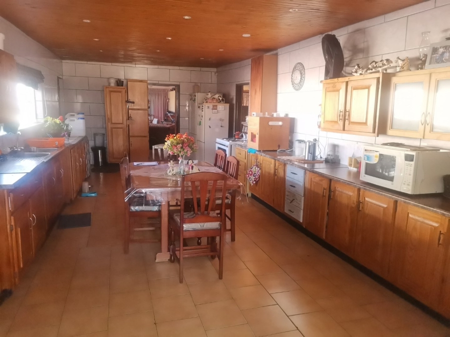 4 Bedroom Property for Sale in Mullerstuine Gauteng