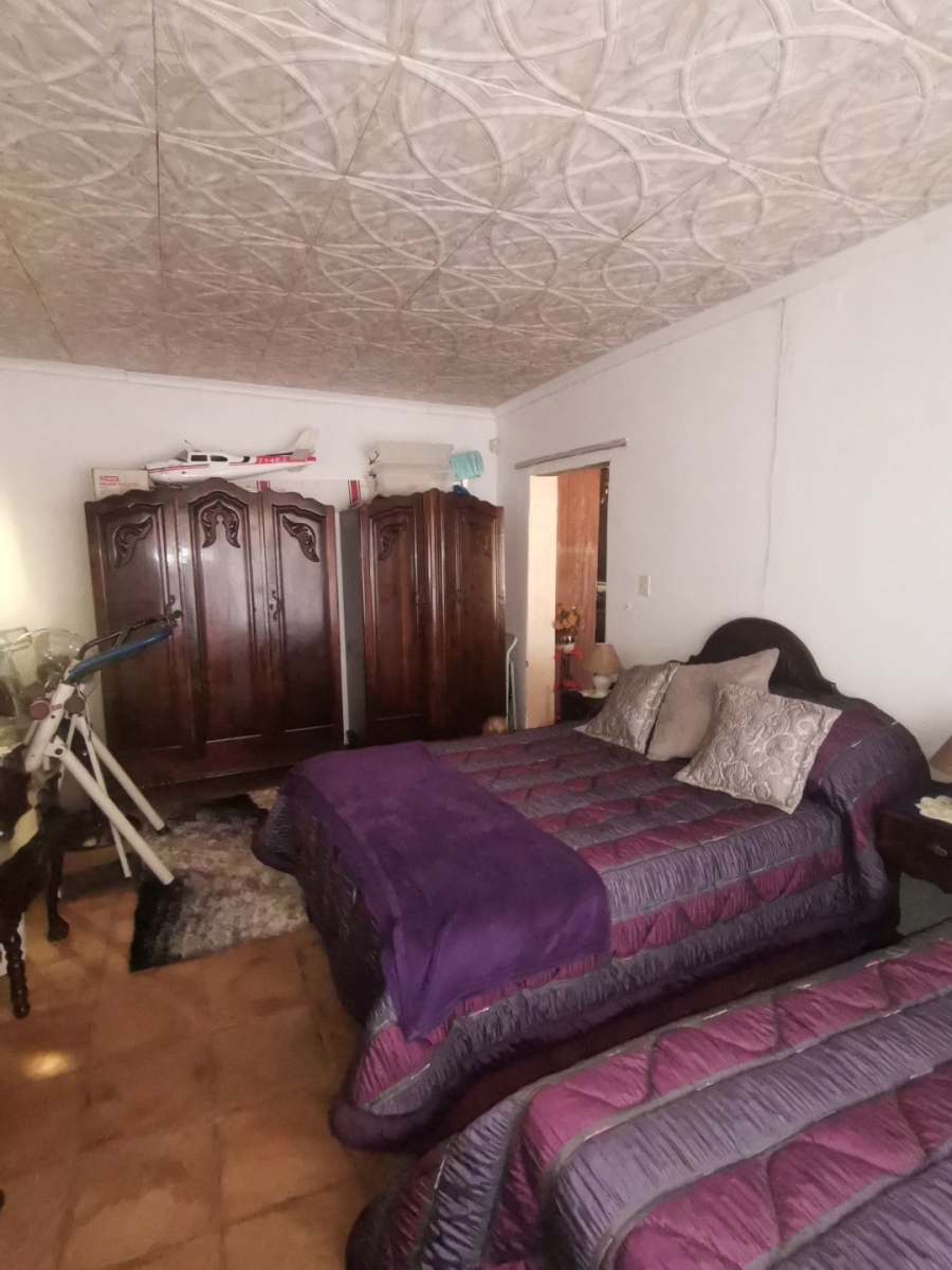 4 Bedroom Property for Sale in Mullerstuine Gauteng