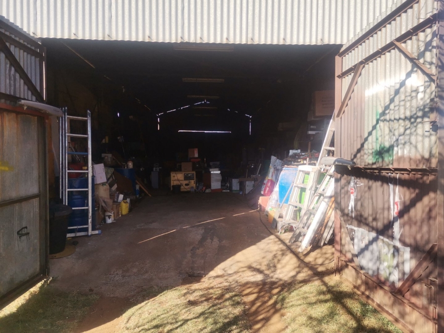 4 Bedroom Property for Sale in Mullerstuine Gauteng